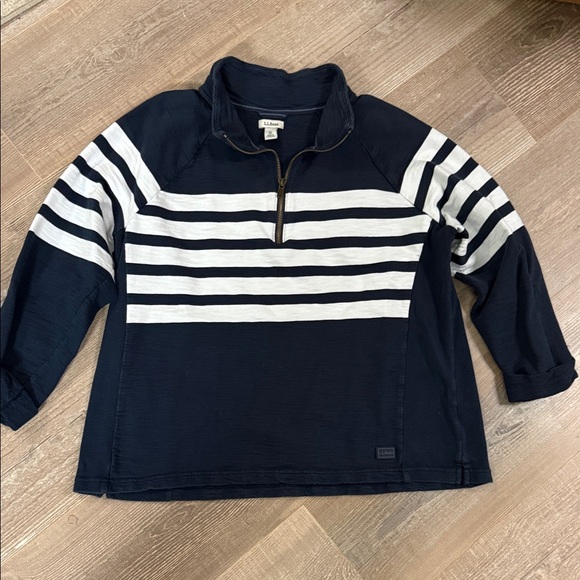 LL Bean Women’s Nautical Striped Pullover XL petite - Picture 1 of 7